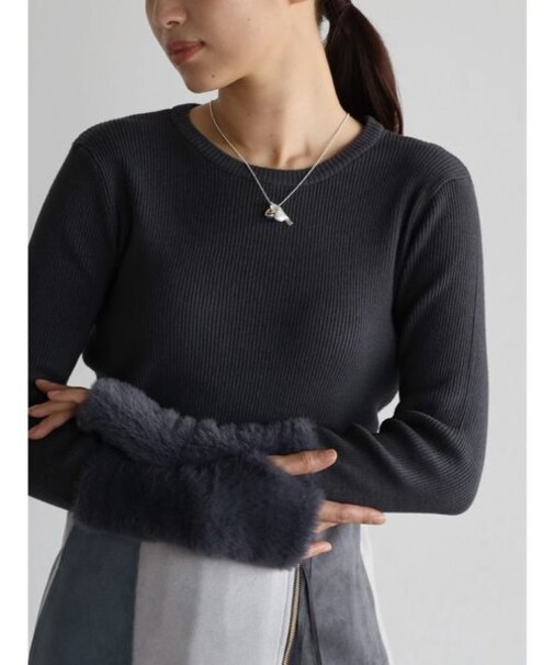 シャギースリーブリブニット