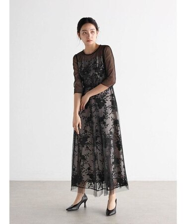 チュールレイヤードフラワー刺繍ワンピース