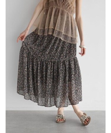 ペイズリープリントティアードスカート