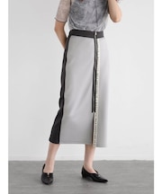 バイカラーロゴテープスカート