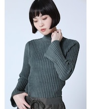 フレアスリーブリブニット