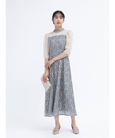 ジオメトリックレースパフスリーブドレス