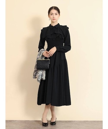 フリルティアードロングスリーブワンピース