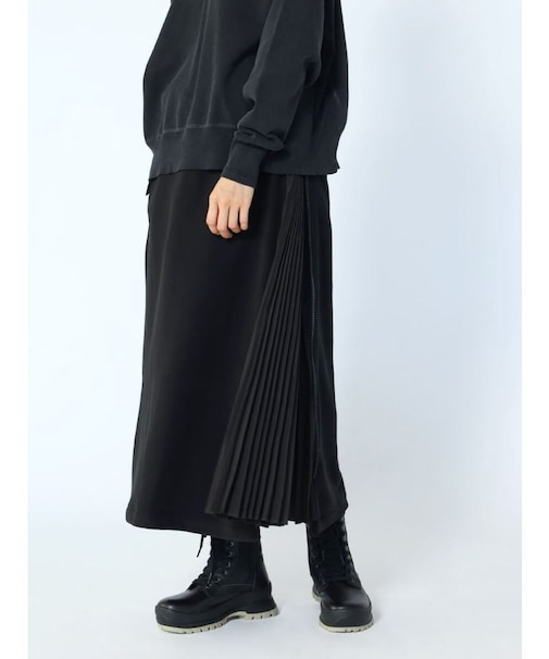プリーツドッキングフリーススカート