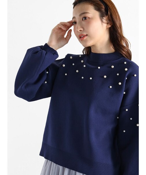 ファネルネックランダムパールニット