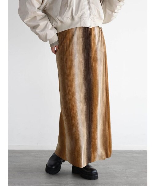 グラデーションプリーツスカート