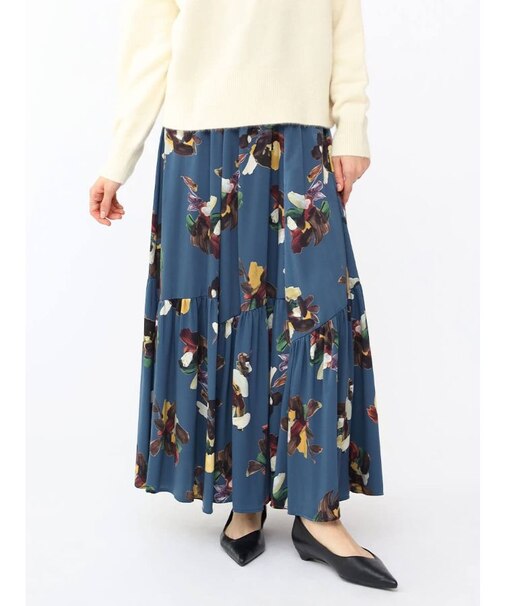 フラワーペイントロングスカート