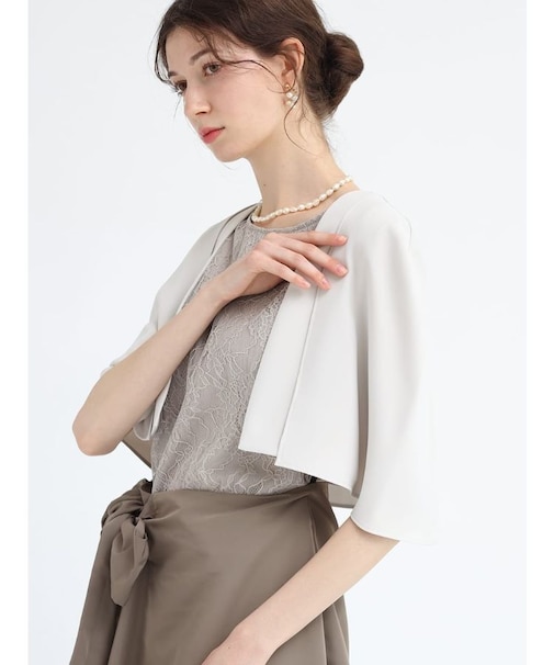 レイヤードノーカラーケープ