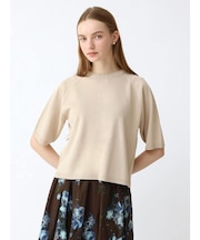 バックジップハーフスリーブニット