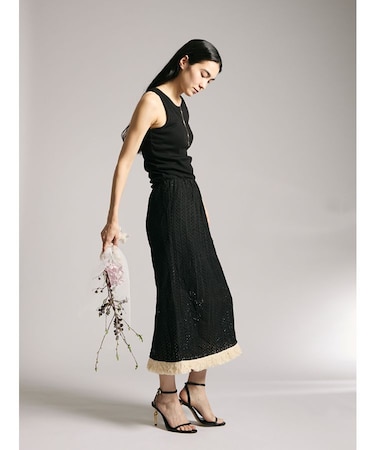 裾フリンジレーススカート