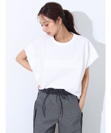 フロントタックエンボスロゴTEE