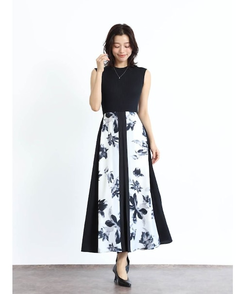 ノースリーブニットドッキングフラワーワンピース