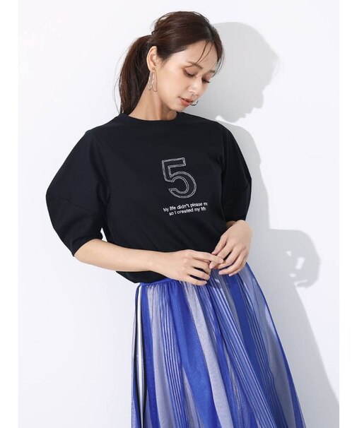 No5ロゴ刺繍デザインTEE