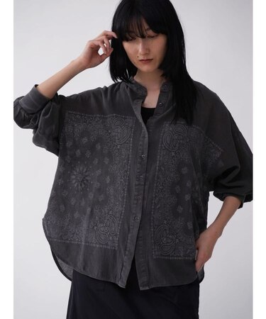 ペイズリープリントバンドカラーシャツ