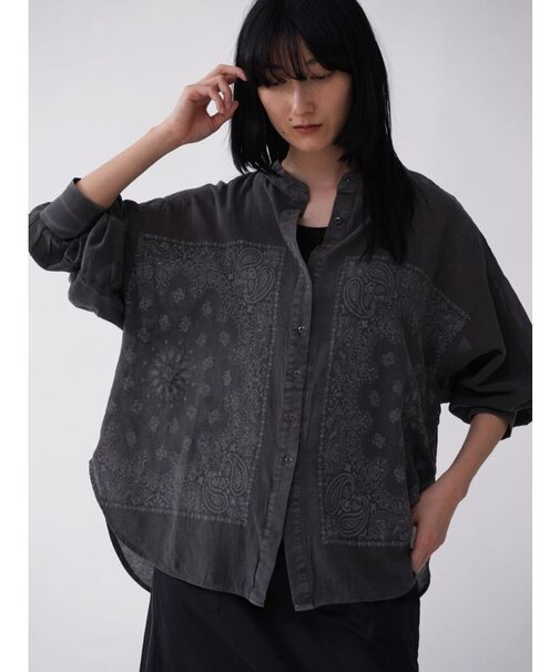 ペイズリープリントバンドカラーシャツ
