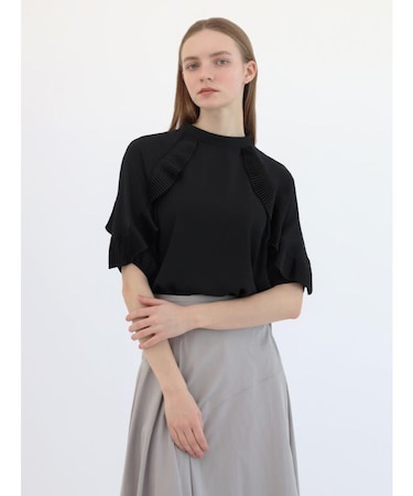 ハーフスリーブプリーツフリルブラウス