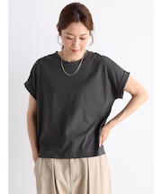 バックプレートロールアップTシャツ