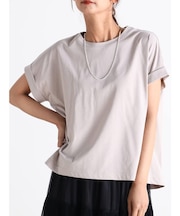 バックプレートロールアップTシャツ