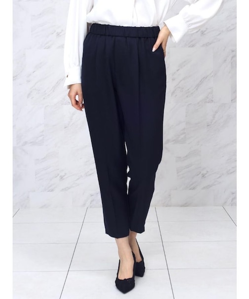 センタープレステーパードパンツ