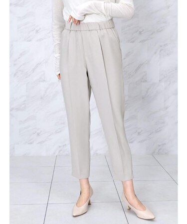 センタープレステーパードパンツ