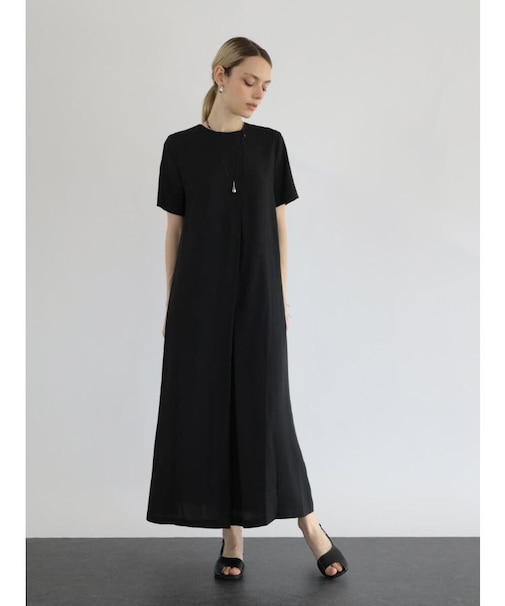 バックジップタックロングワンピース