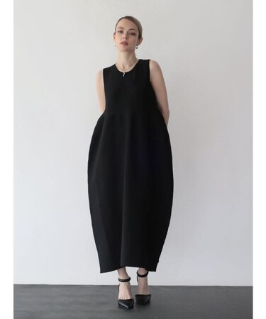 コクーンニットワンピース