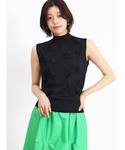 立体フラワーモチーフノースリーブニット（black、camel、renga）