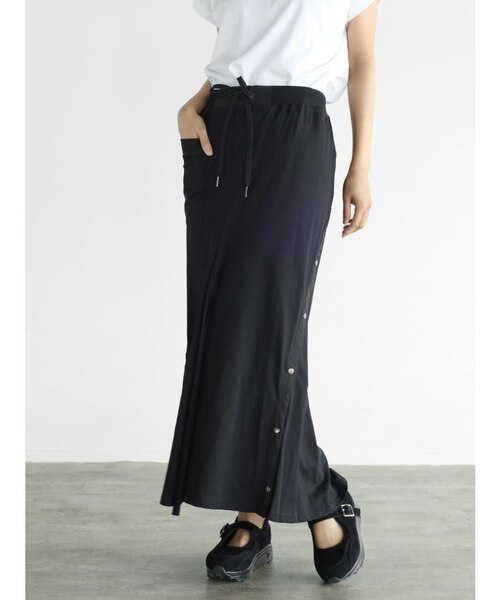 ブラックマーメイドスカート｜メドックの通販｜&mall（アンドモール