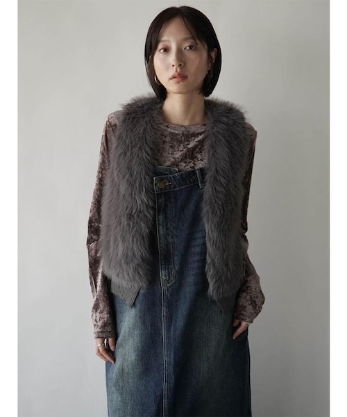 ファードッキングニットベスト(blue,charcoal gray,light gray