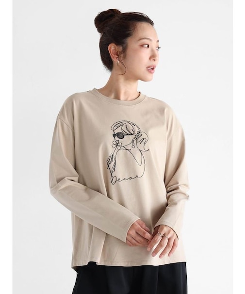 レディモチーフ刺繍長袖Tシャツ