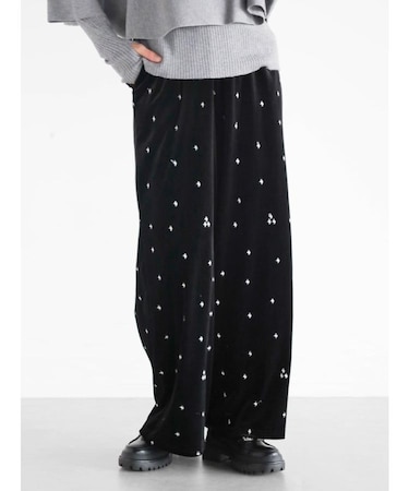 刺繍ベロアパンツ