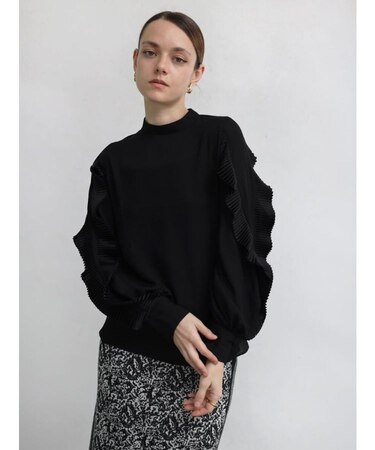 フリルプリーツブラウス