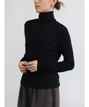 リブタートルネックカットソー