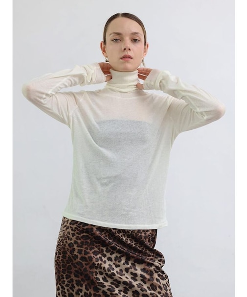 リブタートルネックカットソー