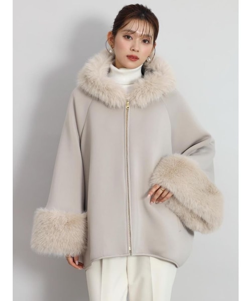 エコファーポンチョアウター｜メドックの通販｜&mall（アンドモール