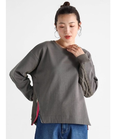 ケーブルニットドッキングデザインプルオーバー