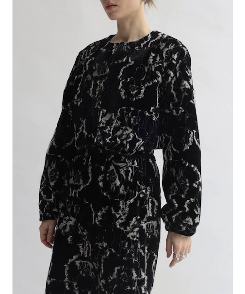 ベロアジャガードショートジャケット