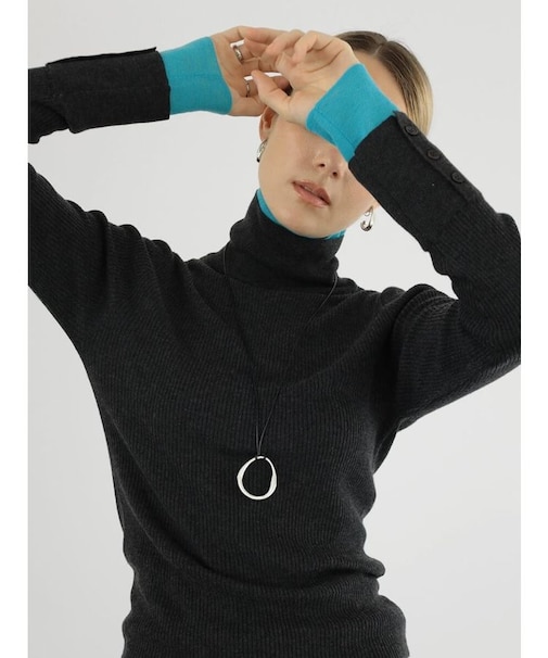 レイヤード配色リブニット