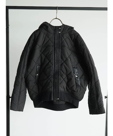 フーディーキルティングジャケット