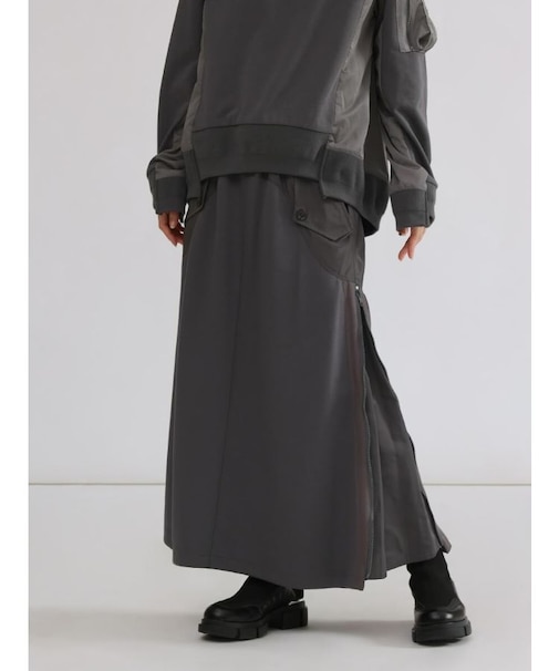 ポンチ切替えサイドジップ2WAYスカート