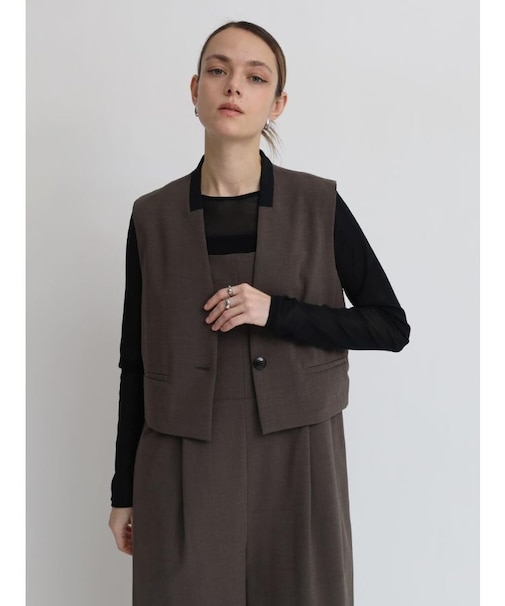 配色ノーカラーショートジレ