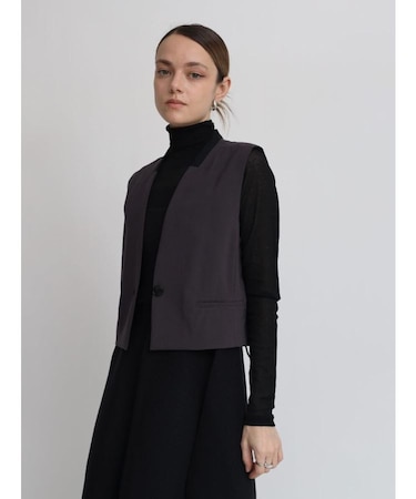 配色ノーカラーショートジレ