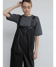 レザータッチサロペット