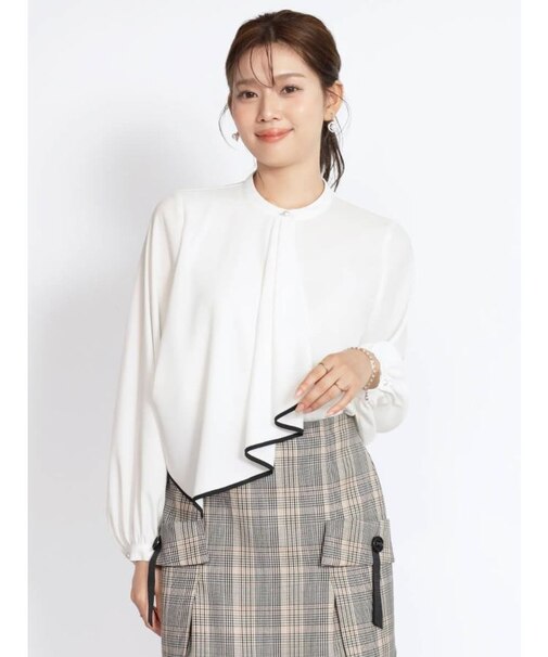 ドレープタイレイヤードブラウス