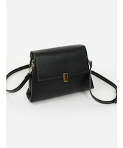 フェイクレザー ショルダーバッグ