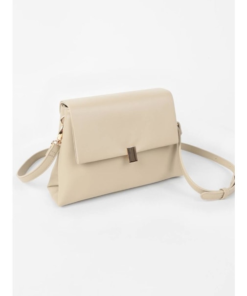 フェイクレザー ショルダーバッグ