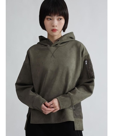 スウェードタッチフーディー