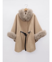 ベルテッドファーポンチョ