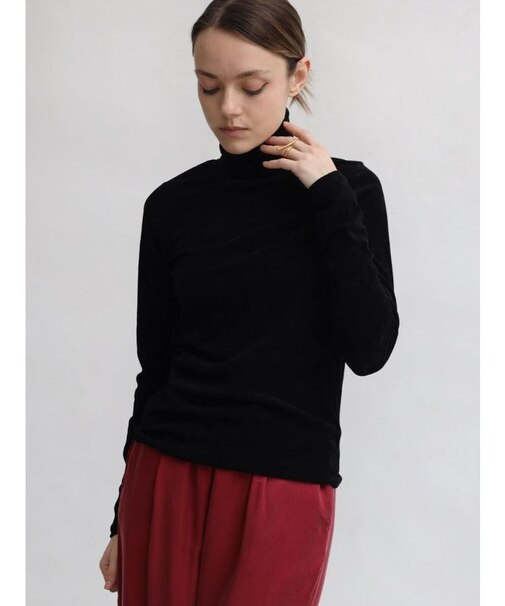 フロッキーベロアタートルネックトップス