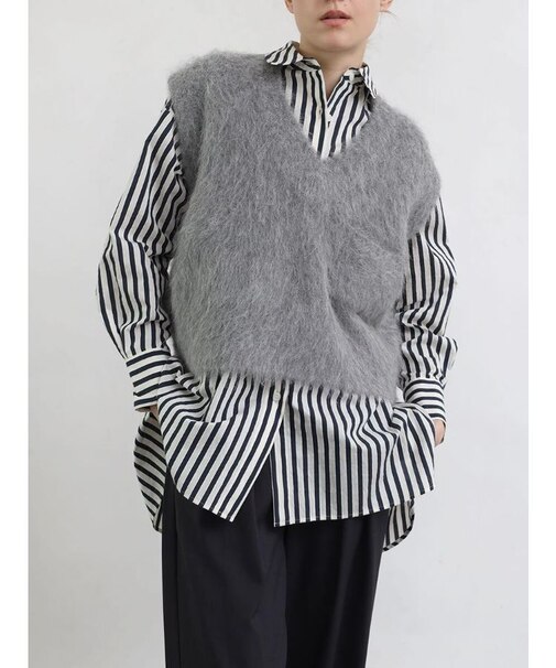 シャギーVネックニットベスト